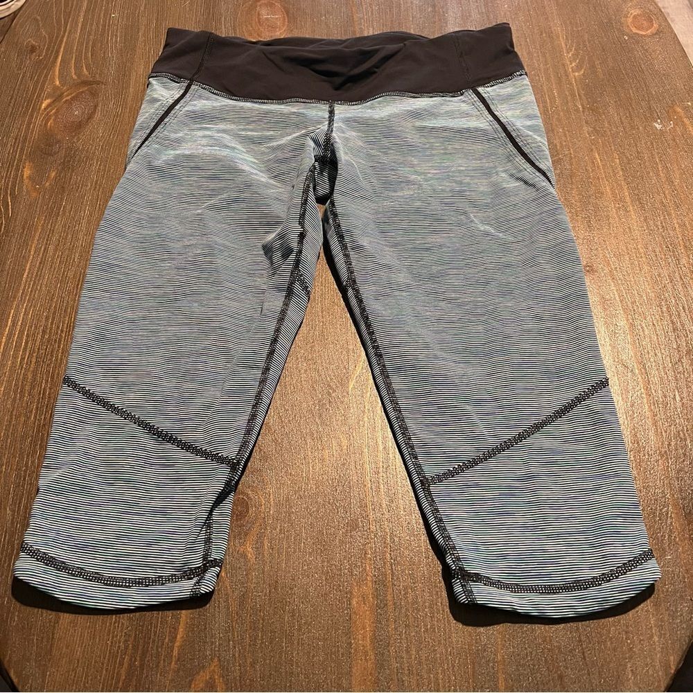 Lululemon Run: Excel Crop Wee Are From Space Deep… - image 1